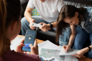 Tips for Using Booking Apps to Plan Your Trip Efficiently